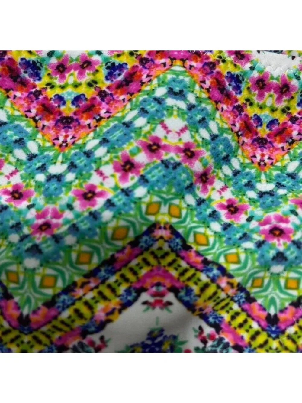 Jessica Simpson Ruffle Halter Bikini Set With Chevron & Floral Print XL